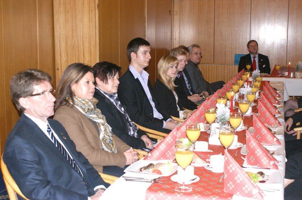 wspopraca-z-aachen-i-bamberg-zaciesnia-sie-swiateczna-wizyta-37736