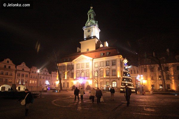 swiateczna-jelenia-gora-iluminowana-konkurs-trwa-37765