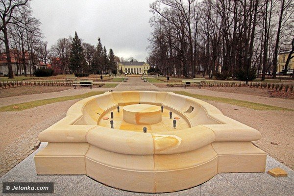 parkowe-fontanny-dla-marysienki-nie-byo-miejsca-37785