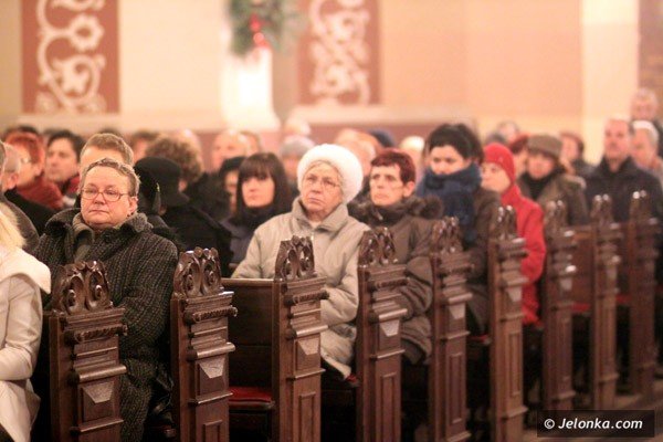 by-bog-sie-narodzi-w-nas-po-pasterce-w-bazylice-37818