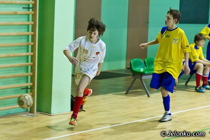 kks-wygrywa-swiatecznonoworoczny-turniej-trampkarzy-foto-37846