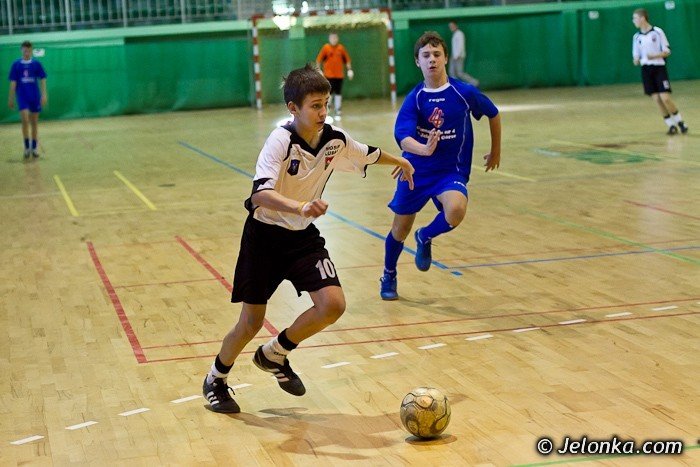 kks-wygrywa-swiatecznonoworoczny-turniej-trampkarzy-foto-37846