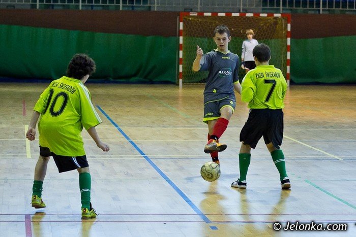 kks-wygrywa-swiatecznonoworoczny-turniej-trampkarzy-foto-37846