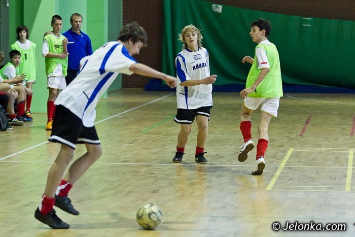 kks-wygrywa-swiatecznonoworoczny-turniej-trampkarzy-foto-37846