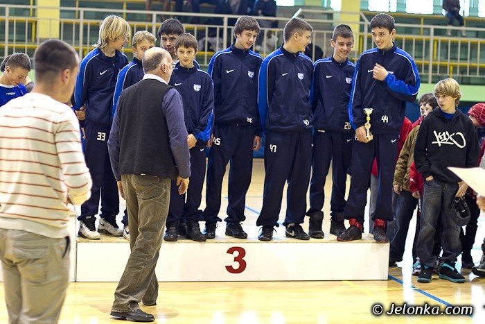 kks-wygrywa-swiatecznonoworoczny-turniej-trampkarzy-foto-37846