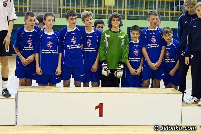 kks-wygrywa-swiatecznonoworoczny-turniej-trampkarzy-foto-37846