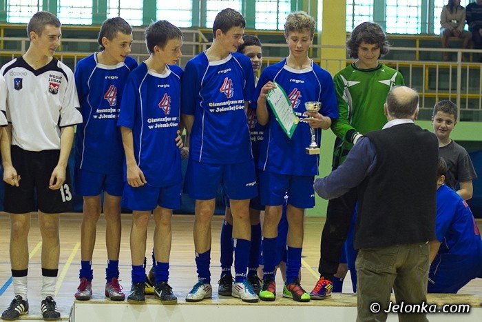 kks-wygrywa-swiatecznonoworoczny-turniej-trampkarzy-foto-37846