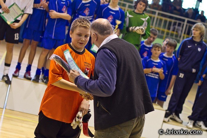 kks-wygrywa-swiatecznonoworoczny-turniej-trampkarzy-foto-37846