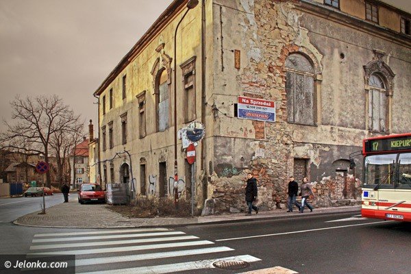 uliczna-historia-cykliczna-w-melanzu-epok-37922