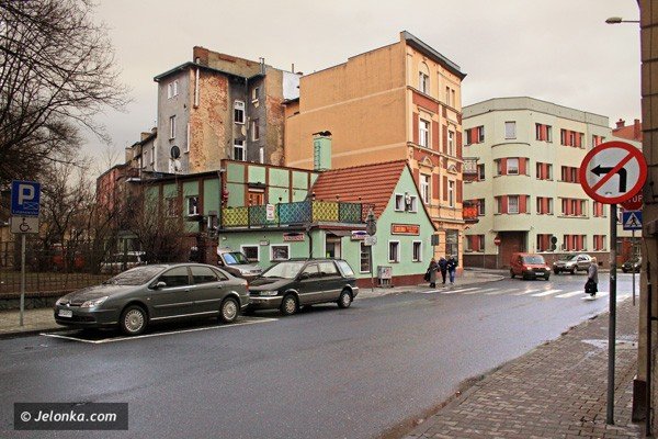 uliczna-historia-cykliczna-w-melanzu-epok-37922