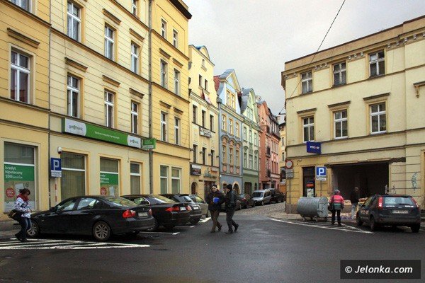 uliczna-historia-cykliczna-w-melanzu-epok-37922