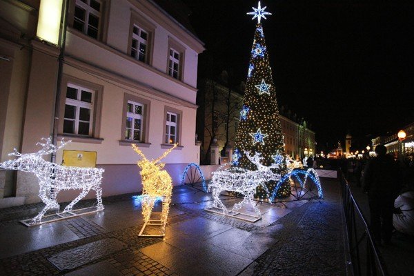 i-ujrza-swiatosc-zbliza-sie-iv-karkonoski-festiwal-swiata-37995