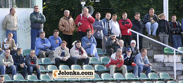 woskar-znokautowany-przez-biao-niebieskich-3807
