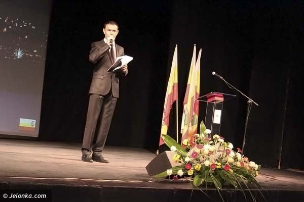 umacniali-relacje-mowili-o-prestizu-miasta-w-teatrze-im-norwida-38089