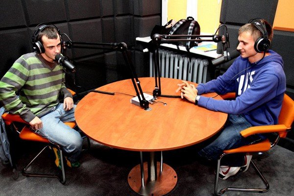 zdobywaja-acza-radiem-studenckim-w-kpsw-38103