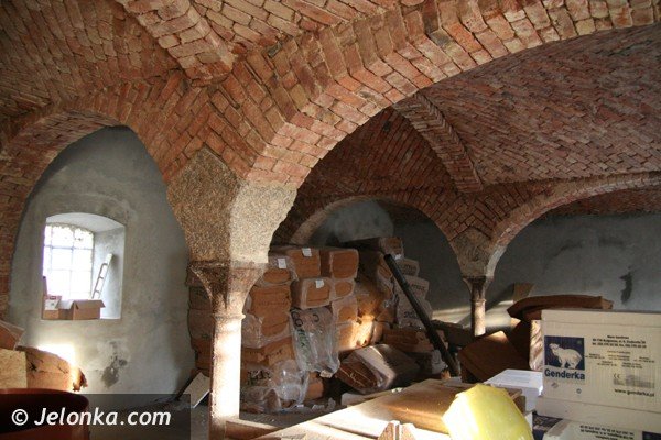 centrum-sztuki-i-basen-w-staniszowie-w-xviiiwiecznym-folwarku-38147