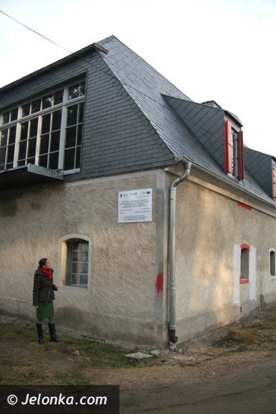 centrum-sztuki-i-basen-w-staniszowie-w-xviiiwiecznym-folwarku-38147