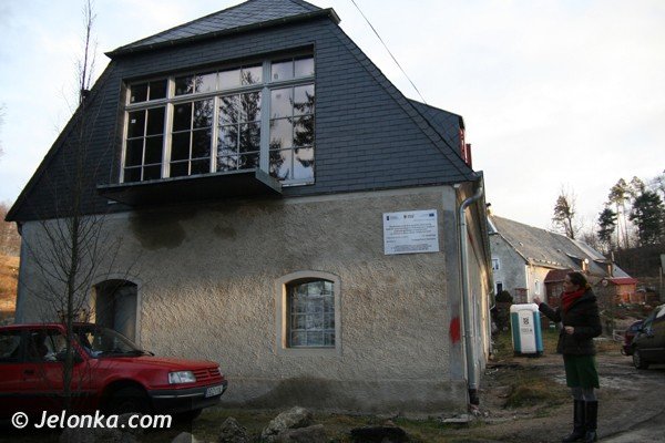 centrum-sztuki-i-basen-w-staniszowie-w-xviiiwiecznym-folwarku-38147