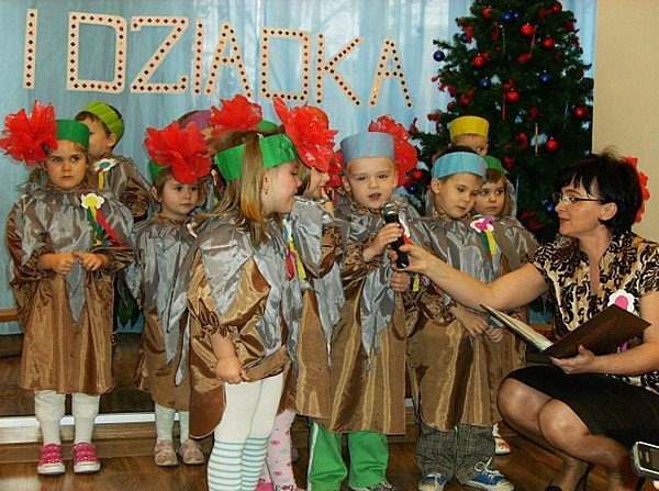 babciom-i-dziadkom-wnuczeta-juz-zyczyy-najlepszego-38217