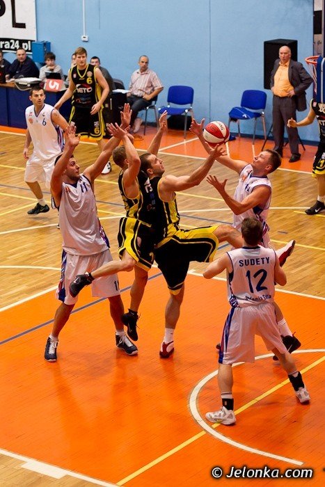 wymeczone-zwyciestwo-lidera-foto-38238