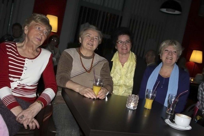 niech-sie-modzi-wstydza-seniorzy-to-dopiero-sie-bawia-38265