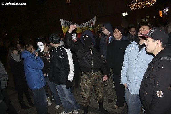 acta-do-kosza-rzad-do-wymiany-protestowali-przeciw-ograniczeniu-swobody-w-sieci-38304