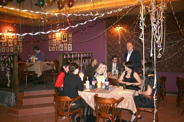 pierwszy-koncert-w-nowym-klubie-pakamera-zagra-semplice-38326