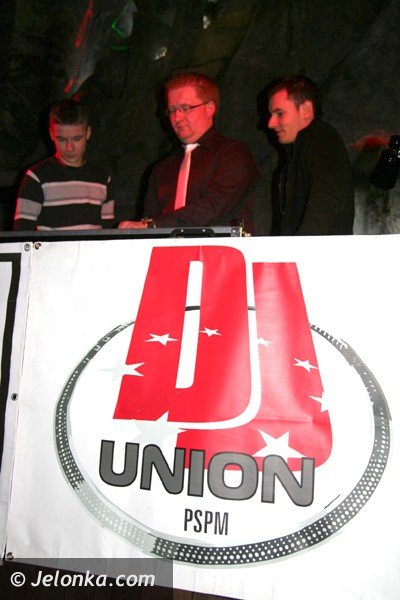 rozgrzewali-publicznosc-w-dworze-liczyrzepy-w-rytmach-didzejow-38342