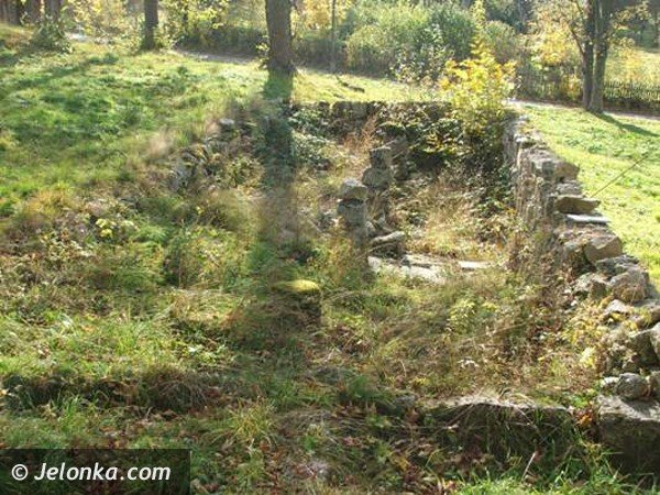 romantyczna-ruina-jak-z-filmow-grozy-38362