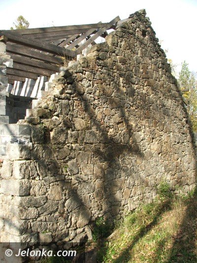 romantyczna-ruina-jak-z-filmow-grozy-38362