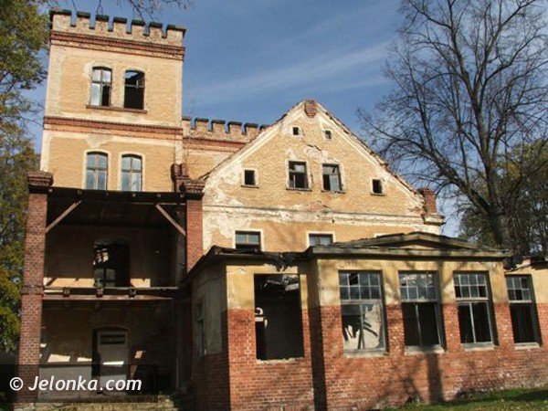 romantyczna-ruina-jak-z-filmow-grozy-38362