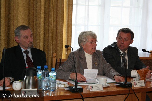 rada-powiatu-o-nowosciach-dla-rodzin-zastepczych-38394