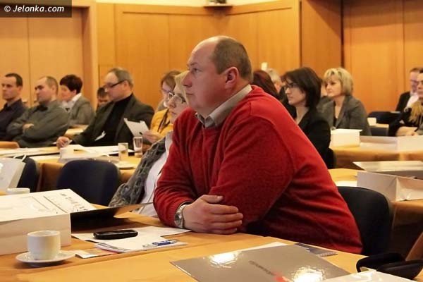 dyskutowali-o-efektywnym-biznesie-w-hotelu-mercure-38398