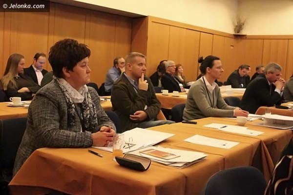 dyskutowali-o-efektywnym-biznesie-w-hotelu-mercure-38398