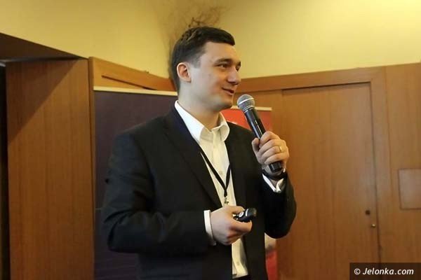 dyskutowali-o-efektywnym-biznesie-w-hotelu-mercure-38398
