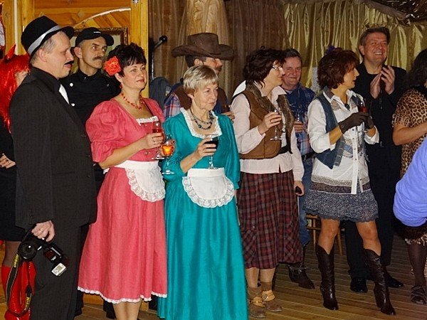 samochod-strazakom-bezpiecznej-dorosym-i-dzieciakom-38498