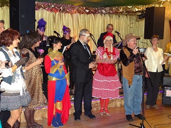 samochod-strazakom-bezpiecznej-dorosym-i-dzieciakom-38498