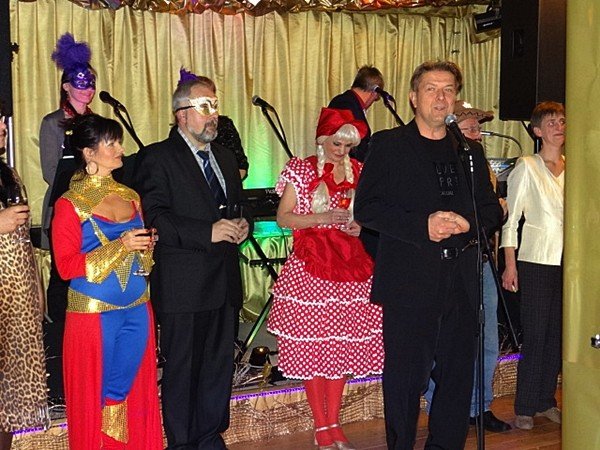 samochod-strazakom-bezpiecznej-dorosym-i-dzieciakom-38498