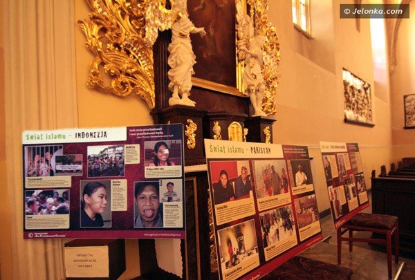 chrzescijanie-najbardziej-przesladowana-grupa-religijna-na-swiecie-38598