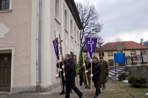 pozegnali-starego-wiarusa-38803