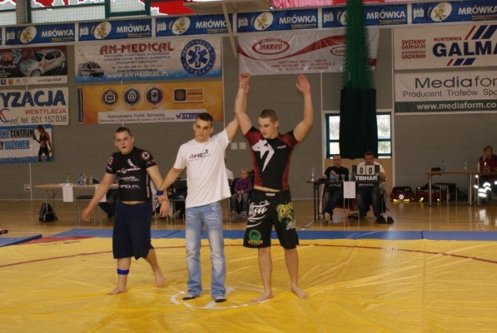 grapplerzy-przywiezli-piec-medali-z-dzierzoniowa-38847