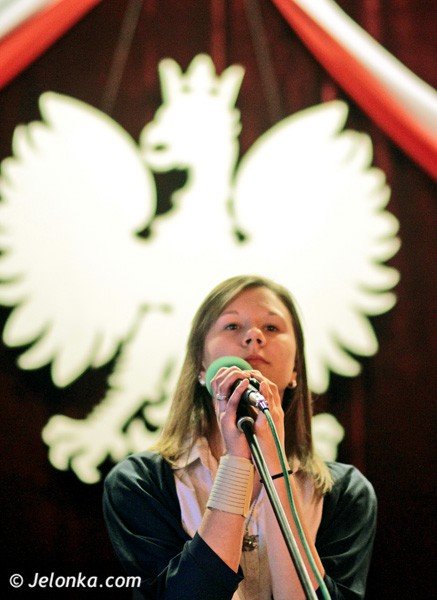 patriotyzm-wolnosc-niepodlegosc-sowa-wyspiewane-w-mdk-jelonek-39042