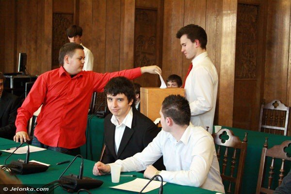 emilia-rydzy-pokieruje-modziezowa-rada-miejska-39048