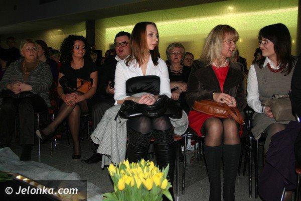 festiwal-kobiet-w-pasazu-grodzkim-przyciagna-tumy-nie-tylko-pan-39053