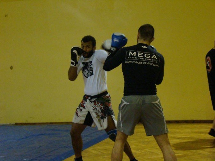 zawodnik-mma-attack-w-jeleniej-gorze-foto-39072