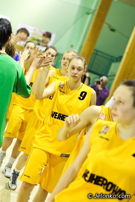 koszykarki-basketpro-zegnaja-sie-z-iliga-foto-39166