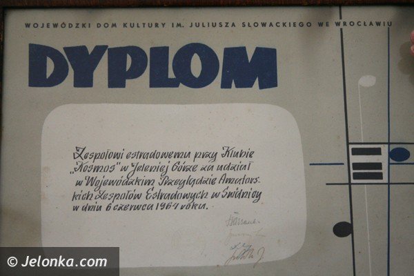 jeleniogorskie-biae-byskawice-ponad-po-wieku-z-mocnym-uderzeniem-39214