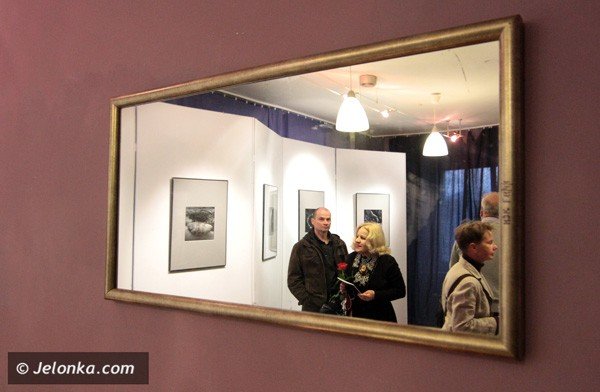 jak-czarnobiae-pery-fotografie-janiny-hobgarskiej-w-muflonie-39227