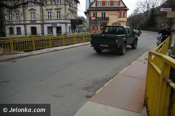 a-w-moscie-same-dziury-nie-moga-sie-doczekac-na-remont-przeprawy-39270