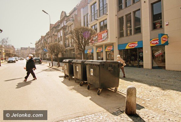brzydko-przy-architektonicznej-nowosci-w-centrum-miasta-39400